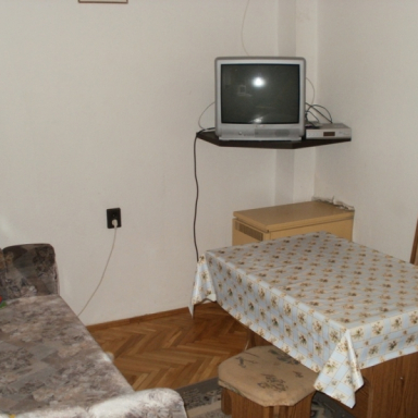 Apartmanház
