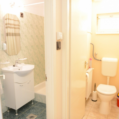 Gyugyi Apartman