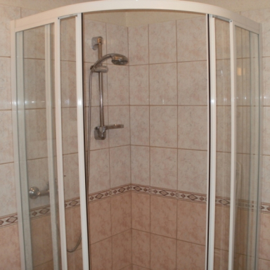 Apartmanház