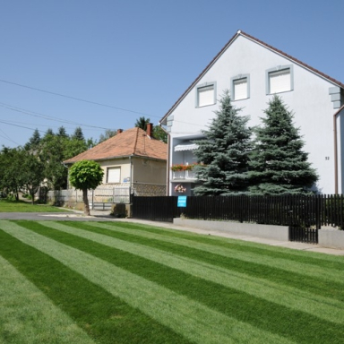 Gellért Apartman -egész évben